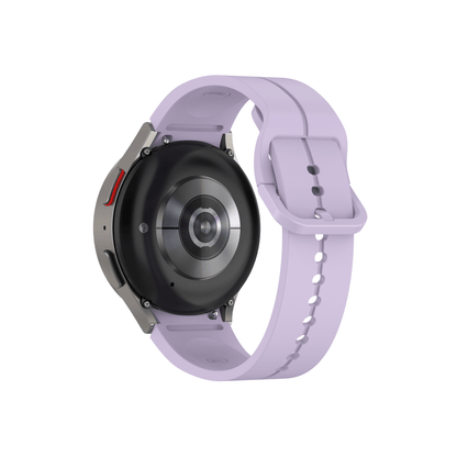 Violettfarbenes Smartwatch-Armband – montiert und einsatzbereit für stilbewusste Nutzer.