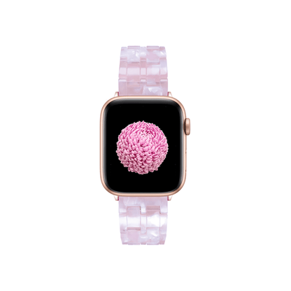 Pinkes Resinarmband für Apple Watch – stylischer Eyecatcher mit sicherer Butterfly-Schließe.